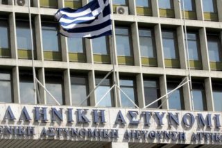 Ισχυρές πιέσεις έσωσαν τον Δασκαλάκη