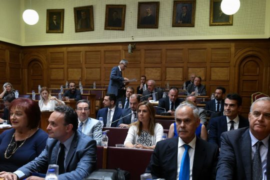 Επί τάπητος το νομοσχέδιο για το «επιτελικό κράτος»