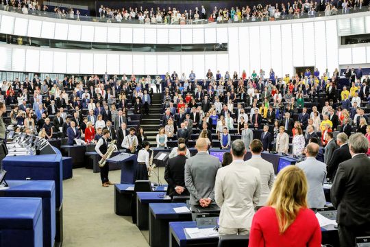 Προεδρία εξ ημισείας η πρόταση Μέρκελ και Τουσκ