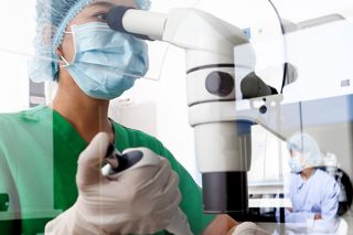 Δωρεάν οι γενετικές εξετάσεις σε ασθενείς με καρκίνο μέσω του ΜΙΑ