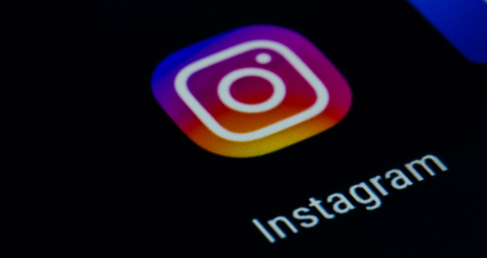 Τι έκανες στο instagram, πολιτικέ;