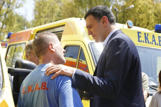 Ο Κικίλιας επέλεξε το ΕΚΑΒ για την πρώτη του επίσκεψη