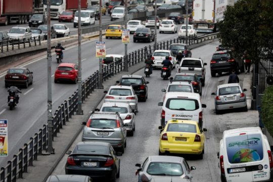 Αυξημένη κίνηση στις εθνικές οδούς