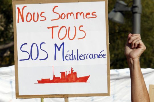 Νέα κόντρα Ιταλίας-Γαλλίας μετά τη δωρεά σε ΜΚΟ