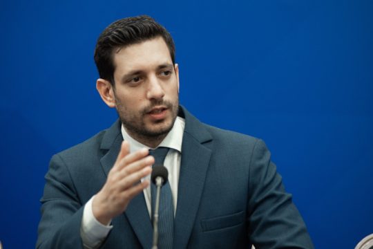 «Μπουρλότο» Κυρανάκη στις συντάξεις
