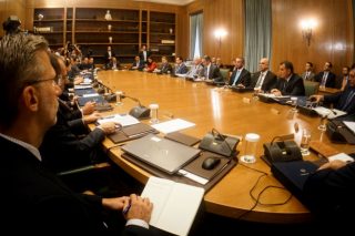 Πέντε γυναίκες μόνο…