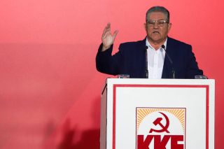 «Τώρα μόνο ΚΚΕ»