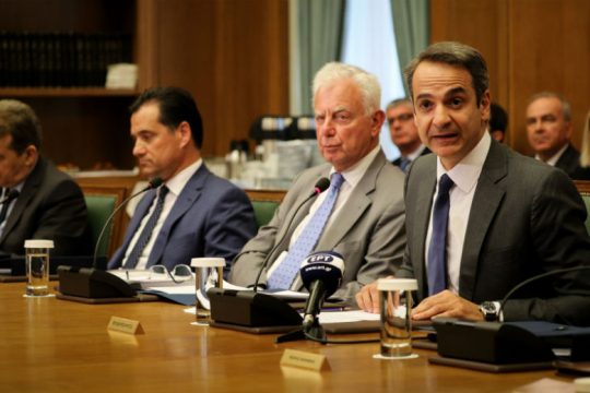 Ο πρωθυπουργός, συντονιστής κέντρων εξουσίας