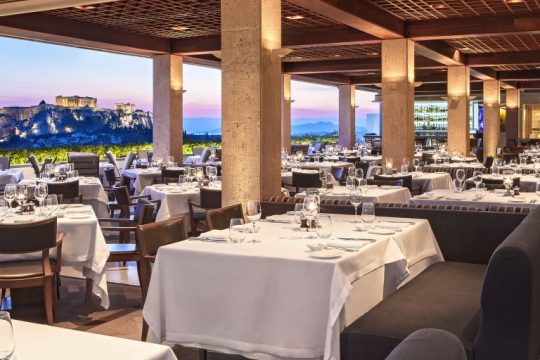 ‘Best of Award of Excellence’ για τα εστιατόρια GB Roof Garden & Tudor Hall