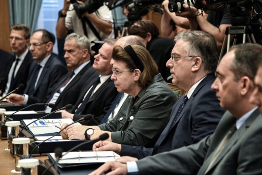 Νέες εξαγγελίες με ερωτήματα και ασάφειες