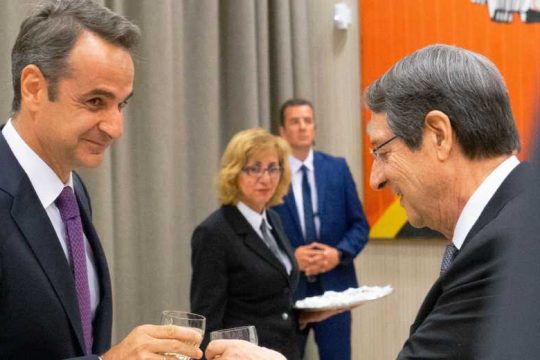 Δεύτερη ημέρα της επίσημης επίσκεψης Μητσοτάκη στη Λευκωσία
