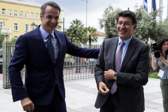 ΣΕΒ-κυβέρνηση: «Έρωτας» με την πρώτη ματιά