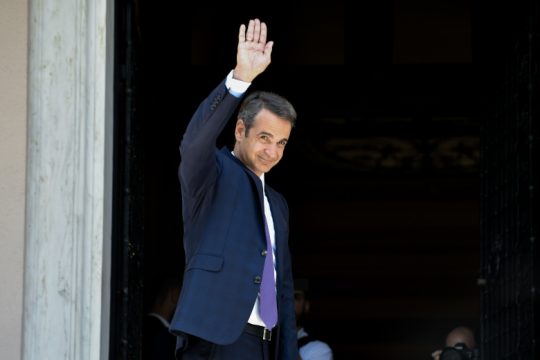 Τα 21 εξωκοινοβουλευτικά στελέχη του νέου υπουργικού