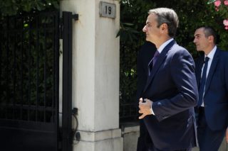 Το Μαξίμου οραματίζεται πλουραλιστική ΕΡΤ