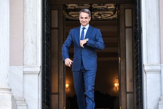 Ο «Λευκός Οίκος» του Μητσοτάκη