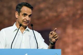 Ισχυρή εντολή για σταθερή κυβέρνηση