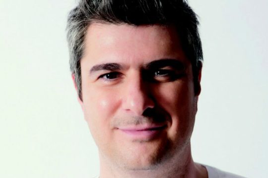 «Κάθε φορά που ‘‘ακούω’’ μέσα μου τη φωνή της Γαλάνη επιστρέφω και της χτυπάω την πόρτα»