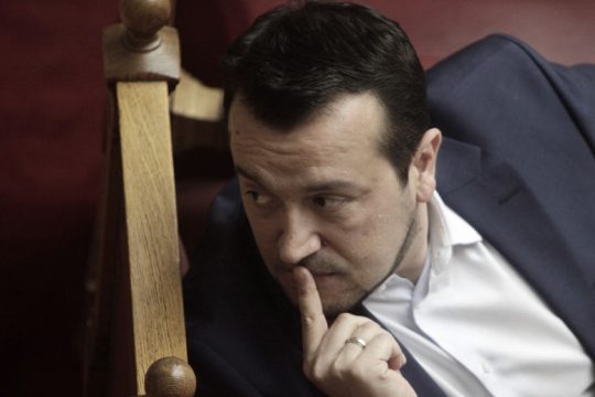 «Πρώτα άνοιγμα στην κοινωνία και μετά συνέδριο»