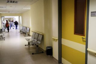 Ένοχοι γιατροί και στελέχη νοσοκομείων για το σκάνδαλο υπερκοστολόγησης
