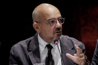 Τίγκα στο… χασίσι το Μαξίμου