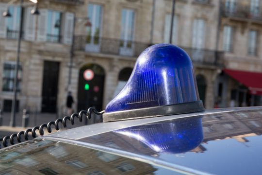 Ομοφοβική επίθεση 20 ατόμων κατά 2 ανδρών στη Γαλλία