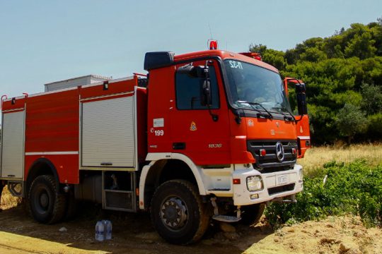 Φωτιά σε ελαιόδεντρα σε χωριό της Ζακύνθου