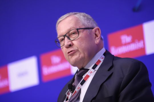 Πέντε κατευθύνσεις από τον Ρέγκλινγκ προς τη νέα κυβέρνηση