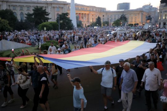 Μαζική διαμαρτυρία για την απαγωγή και τον φόνο 15χρονης στη Ρουμανία