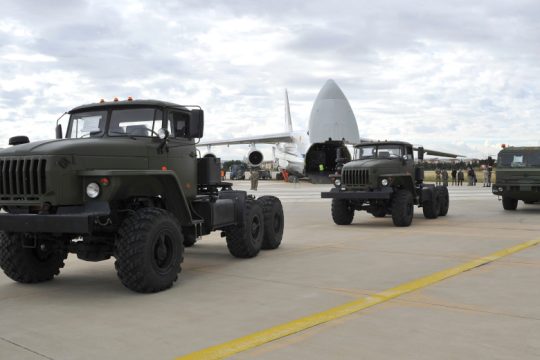 Συνεχίζεται το μπρα ντε φερ για S-400 και F-35