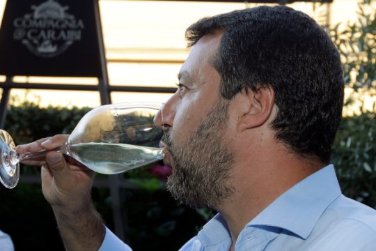 Η Λέγκα του Βορρά, ο Σαλβίνι και τα «πετροδόλαρα» του Πούτιν