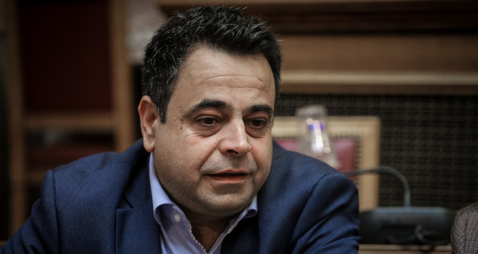 Σαντορινιός «καλεί» Ν.Δ. για τα 10 περιφερειακά λιμάνια