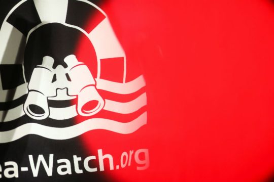 Και σε άλλες ΜΚΟ τα χρήματα από τις δωρεές για την Κάρολα Ρακέτε