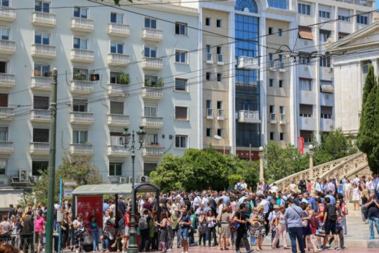 Ανησυχία στο κέντρο της Αθήνας από τον σεισμό
