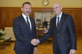 Κεντρικό στοίχημα η μείωση των «κόκκινων» δανείων