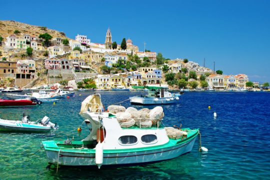 Ανακοινώθηκαν οι προσωρινοί δικαιούχοι για το πρόγραμμα Κοινωνικού Τουρισμού