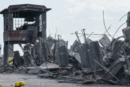 Ταινιόδρομος Κράκαρη: Θλίψη για ένα από τα τελευταία βιομηχανικά μνημεία του Πειραιά