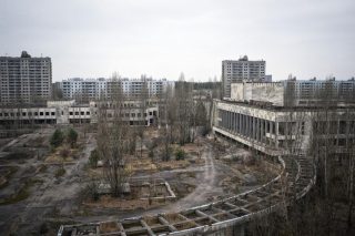 «Μπροστά στο ορθάνοιχτο στόμα της Αποκάλυψης»