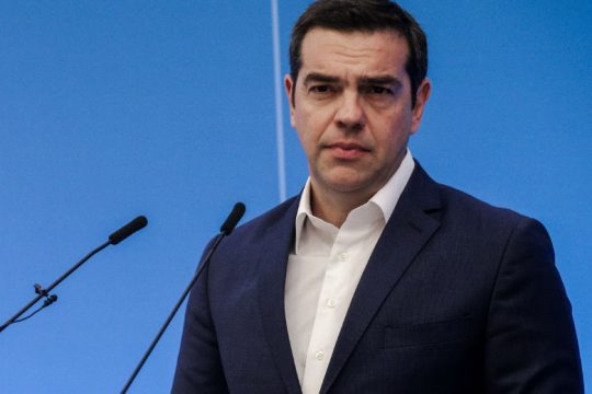 Live ο Αλέξης Τσίπρας στον ΣΚΑΪ