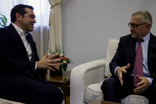 Τσίπρας: Θα στηρίξω κάθε σοβαρή προσπάθεια για χαμηλότερα πλεονάσματα
