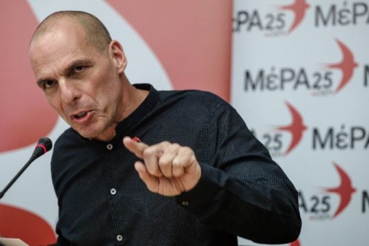 Ανένδοτος Βαρουφάκη κατά κυβέρνησης Μητσοτάκη