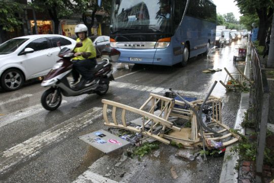 Βροχές και αισθητή πτώση της θερμοκρασίας
