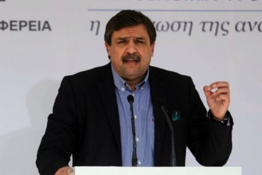 Ξανθός διαψεύδει Κικίλια για τα φάρμακα στο Μάτι