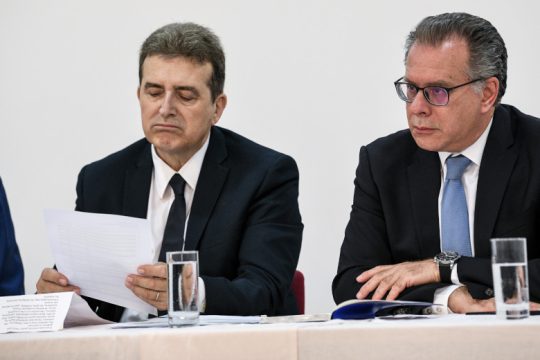 Το «παλιό» και το «νέο» χαρτοφυλάκιο μεταναστευτικής πολιτικής 
