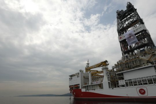 Reuters: Τι κυρώσεις ετοιμάζει η Ε.Ε. για τις παράνομες τουρκικές γεωτρήσεις