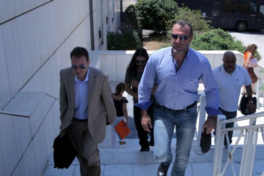Εδωσε Λαγό και Μιχαλολιάκο