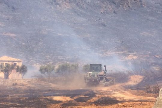 Πυρκαγιά Ελαφονήσου: ο ουρανός δεν βρέχει πάντα λύσεις