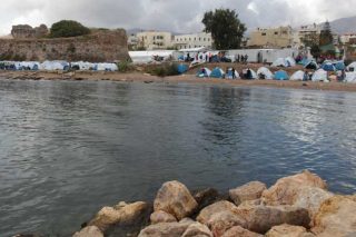 Χίος: δράμα προσφύγων αποκάλυψε η πυρκαγιά