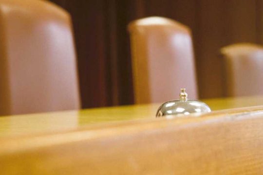Ελεύθερος ο 28χρονος που παρέσυρε γιαγιά και εγγόνι