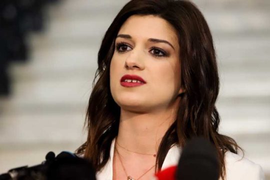 Κριτική στην κυβέρνηση για την ταλαιπωρία των τουριστών στη Σαμοθράκη
