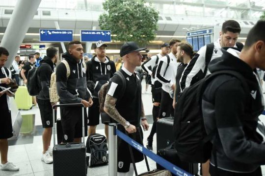 Η επιχείρηση Αγιαξ και η πίεση για Λάμπρου